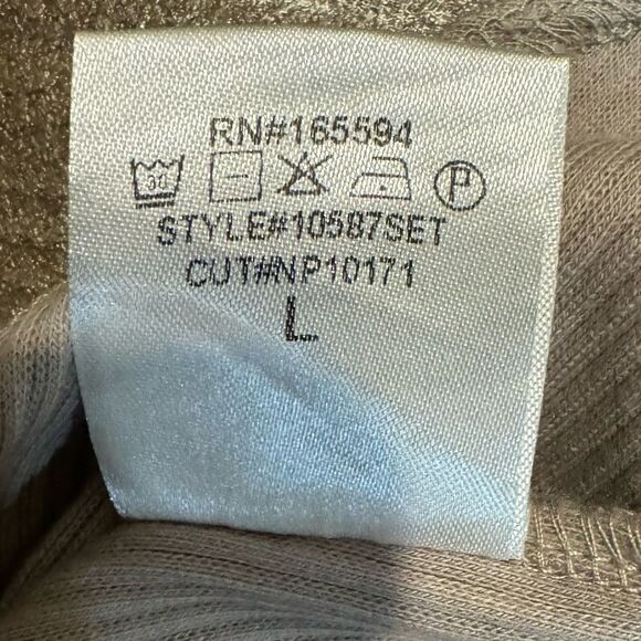 FN Long Sleeve Cream Mini Skirt Set - Picture 3 of 3